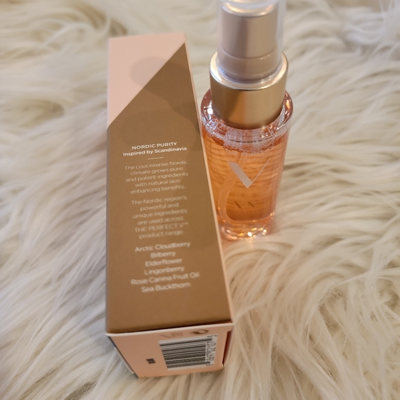 The Perfect V - VV Beauty Mist - Picture 6 of 10